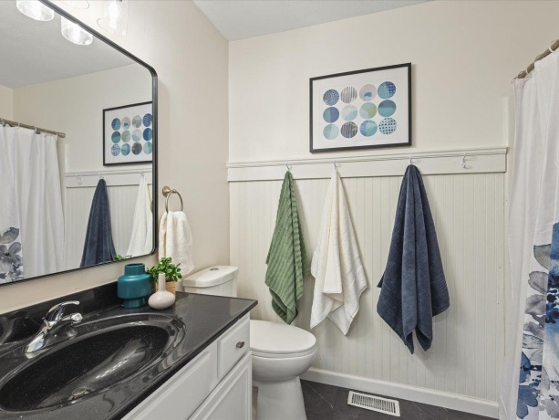 4144 Westridge, WINNEBAGO, Illinois 61088, 3 Bedrooms Bedrooms, ,2 BathroomsBathrooms,House,For Sale,Westridge,202507720