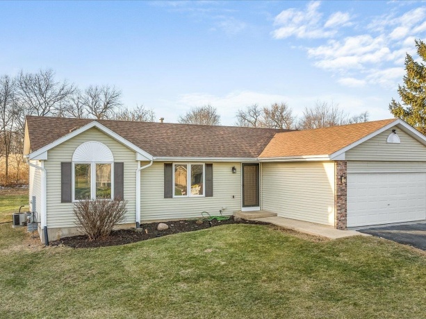 4144 Westridge, WINNEBAGO, Illinois 61088, 3 Bedrooms Bedrooms, ,2 BathroomsBathrooms,House,For Sale,Westridge,202507720