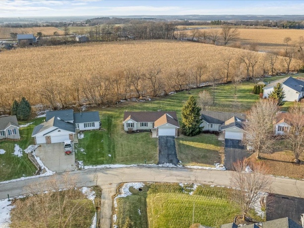 4144 Westridge, WINNEBAGO, Illinois 61088, 3 Bedrooms Bedrooms, ,2 BathroomsBathrooms,House,For Sale,Westridge,202507720