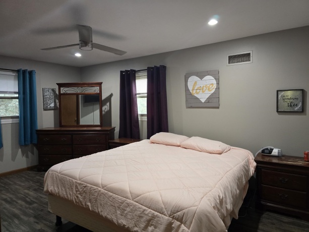 1208 Roxbury, ROCKFORD, Illinois 61107, 4 Bedrooms Bedrooms, ,2 BathroomsBathrooms,House,For Sale,Roxbury,202507249