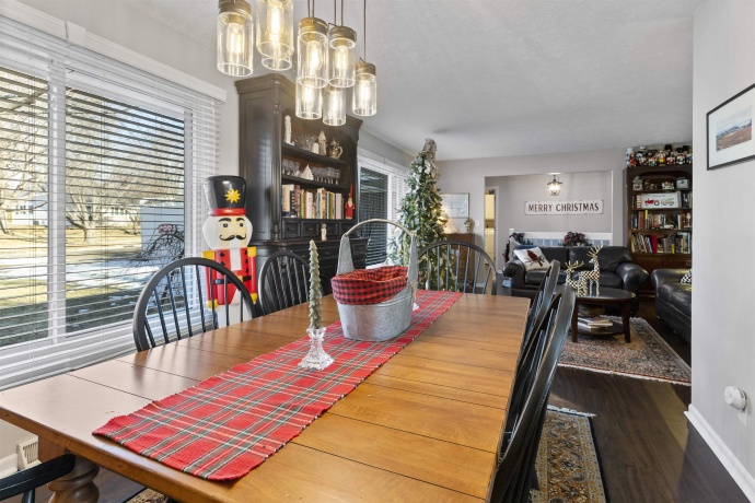 5901 Sandringham, ROCKFORD, Illinois 61107, 3 Bedrooms Bedrooms, ,2 BathroomsBathrooms,House,For Sale,Sandringham,202507722