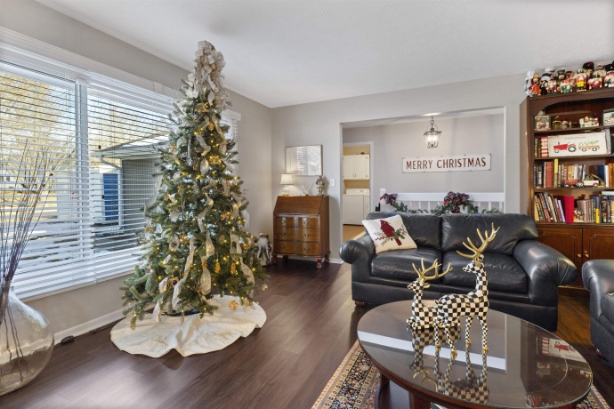 5901 Sandringham, ROCKFORD, Illinois 61107, 3 Bedrooms Bedrooms, ,2 BathroomsBathrooms,House,For Sale,Sandringham,202507722