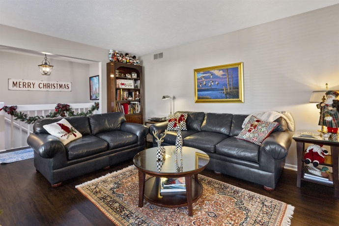 5901 Sandringham, ROCKFORD, Illinois 61107, 3 Bedrooms Bedrooms, ,2 BathroomsBathrooms,House,For Sale,Sandringham,202507722