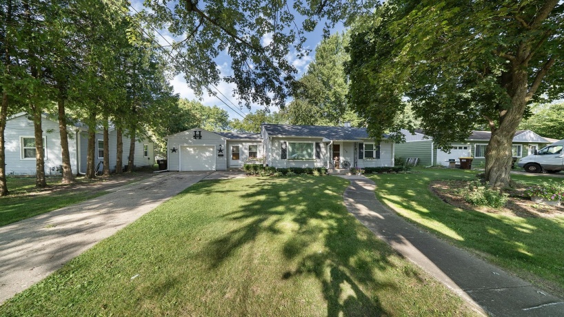 112 Hannah, MOUNT MORRIS, Illinois 61054, 3 Bedrooms Bedrooms, ,1 BathroomBathrooms,House,For Sale,Hannah,202507729