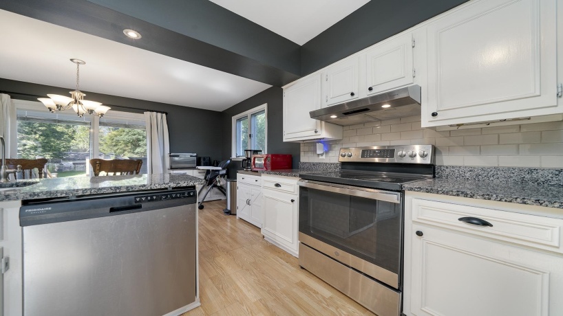 112 Hannah, MOUNT MORRIS, Illinois 61054, 3 Bedrooms Bedrooms, ,1 BathroomBathrooms,House,For Sale,Hannah,202507729