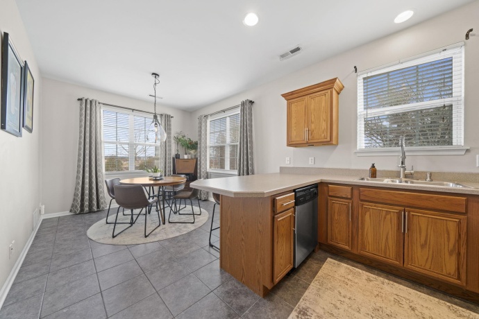 7621 Magnolia, CHERRY VALLEY, Illinois 61016, 2 Bedrooms Bedrooms, ,2 BathroomsBathrooms,Condominium,For Sale,Magnolia,202507732