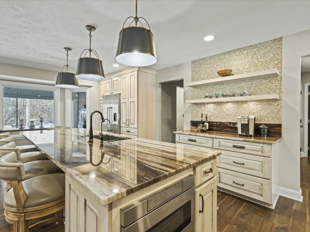 14161 Hickory Rise, ROSCOE, Illinois 61073, 5 Bedrooms Bedrooms, ,3 BathroomsBathrooms,House,For Sale,Hickory Rise,202507740