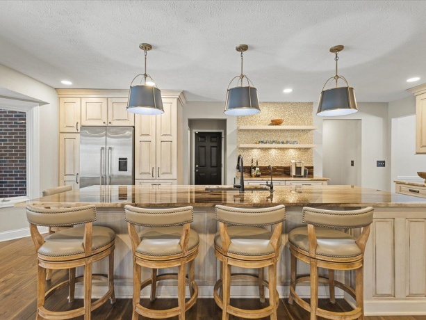 14161 Hickory Rise, ROSCOE, Illinois 61073, 5 Bedrooms Bedrooms, ,3 BathroomsBathrooms,House,For Sale,Hickory Rise,202507740