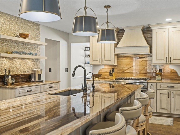 14161 Hickory Rise, ROSCOE, Illinois 61073, 5 Bedrooms Bedrooms, ,3 BathroomsBathrooms,House,For Sale,Hickory Rise,202507740