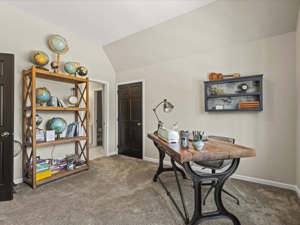 14161 Hickory Rise, ROSCOE, Illinois 61073, 5 Bedrooms Bedrooms, ,3 BathroomsBathrooms,House,For Sale,Hickory Rise,202507740