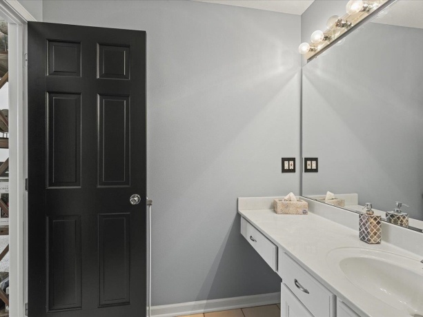 14161 Hickory Rise, ROSCOE, Illinois 61073, 5 Bedrooms Bedrooms, ,3 BathroomsBathrooms,House,For Sale,Hickory Rise,202507740