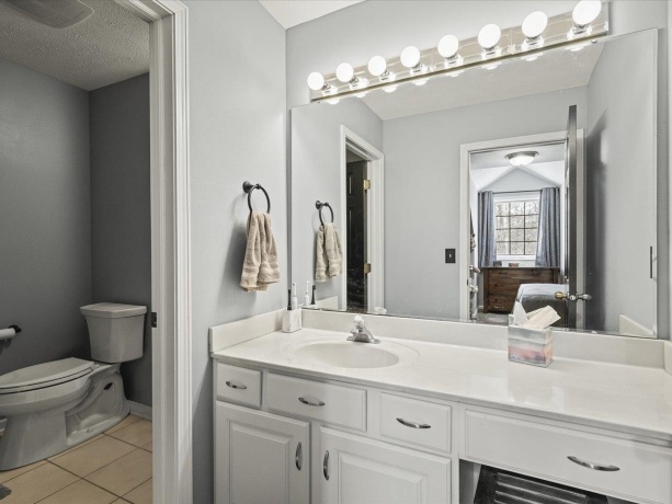 14161 Hickory Rise, ROSCOE, Illinois 61073, 5 Bedrooms Bedrooms, ,3 BathroomsBathrooms,House,For Sale,Hickory Rise,202507740