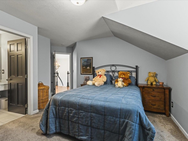 14161 Hickory Rise, ROSCOE, Illinois 61073, 5 Bedrooms Bedrooms, ,3 BathroomsBathrooms,House,For Sale,Hickory Rise,202507740