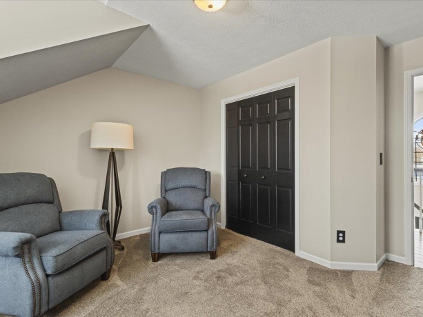 14161 Hickory Rise, ROSCOE, Illinois 61073, 5 Bedrooms Bedrooms, ,3 BathroomsBathrooms,House,For Sale,Hickory Rise,202507740