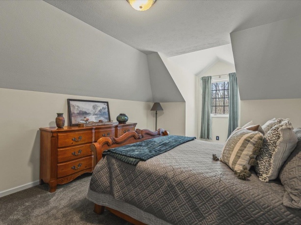 14161 Hickory Rise, ROSCOE, Illinois 61073, 5 Bedrooms Bedrooms, ,3 BathroomsBathrooms,House,For Sale,Hickory Rise,202507740