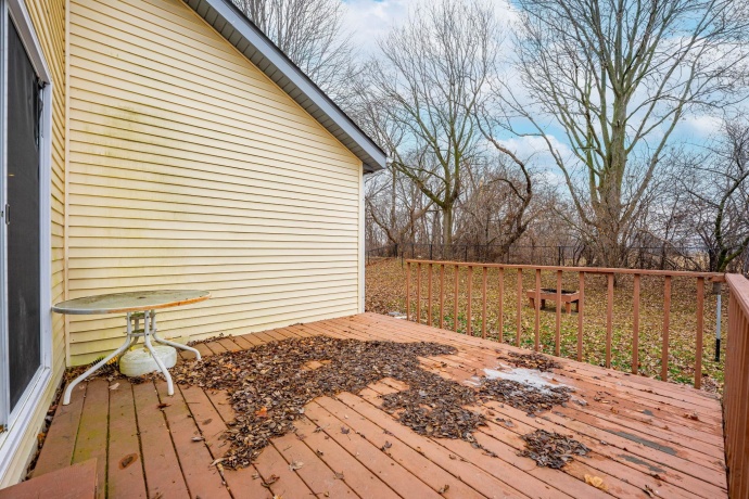 1219 6th, BELVIDERE, Illinois 61008, 2 Bedrooms Bedrooms, ,1 BathroomBathrooms,House,For Sale,6th,202507741