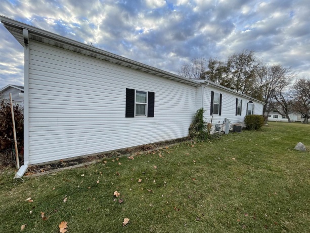 562 Seasons, BELVIDERE, Illinois 61008, 3 Bedrooms Bedrooms, ,2 BathroomsBathrooms,House,For Sale,Seasons,202507252