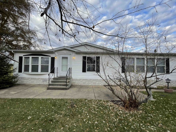 562 Seasons, BELVIDERE, Illinois 61008, 3 Bedrooms Bedrooms, ,2 BathroomsBathrooms,House,For Sale,Seasons,202507252