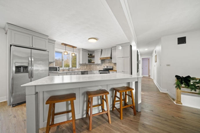 804 Jackson, OREGON, Illinois 61061, 4 Bedrooms Bedrooms, ,2 BathroomsBathrooms,House,For Sale,Jackson,202507742