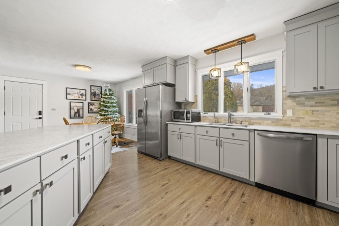 804 Jackson, OREGON, Illinois 61061, 4 Bedrooms Bedrooms, ,2 BathroomsBathrooms,House,For Sale,Jackson,202507742