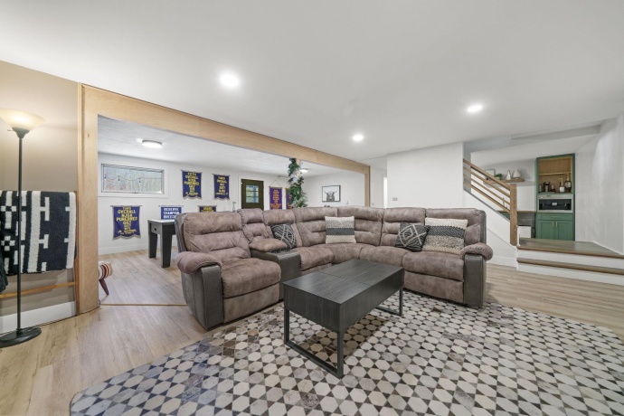 804 Jackson, OREGON, Illinois 61061, 4 Bedrooms Bedrooms, ,2 BathroomsBathrooms,House,For Sale,Jackson,202507742