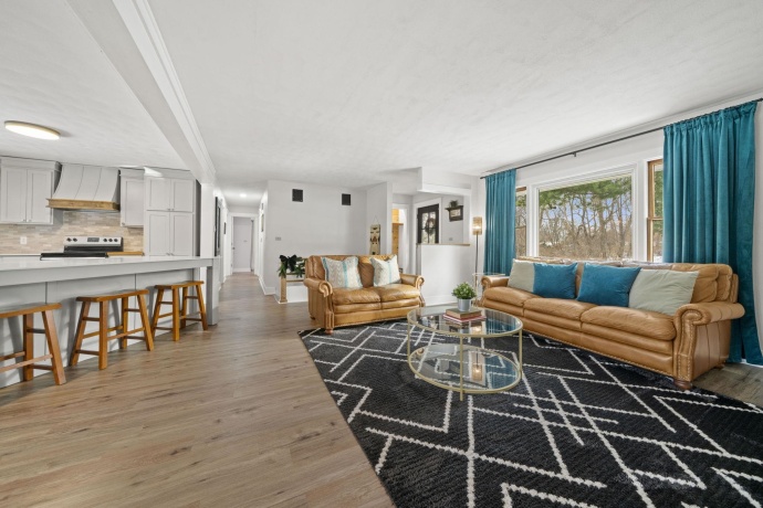 804 Jackson, OREGON, Illinois 61061, 4 Bedrooms Bedrooms, ,2 BathroomsBathrooms,House,For Sale,Jackson,202507742