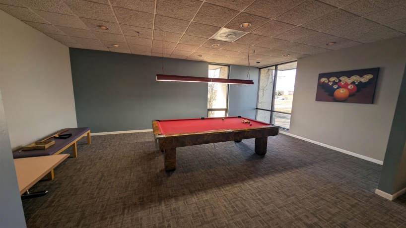 9128 Terrace Unit 2D, NILES, Illinois 60714, 1 Bedroom Bedrooms, ,1 BathroomBathrooms,House,For Sale,Terrace Unit 2D,202507745