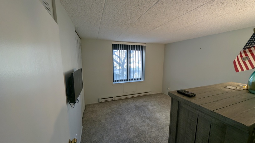 9128 Terrace Unit 2D, NILES, Illinois 60714, 1 Bedroom Bedrooms, ,1 BathroomBathrooms,House,For Sale,Terrace Unit 2D,202507745
