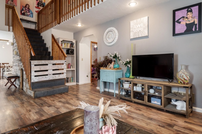 1020 PERRY, BELVIDERE, Illinois 61008, 4 Bedrooms Bedrooms, ,2 BathroomsBathrooms,House,For Sale,PERRY,202507746