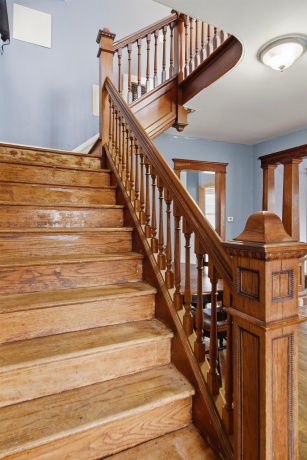 520 OTTAWA, DIXON, Illinois 61021, 3 Bedrooms Bedrooms, ,1 BathroomBathrooms,House,For Sale,OTTAWA,202507751