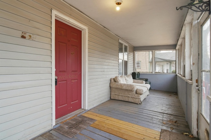 520 OTTAWA, DIXON, Illinois 61021, 3 Bedrooms Bedrooms, ,1 BathroomBathrooms,House,For Sale,OTTAWA,202507751