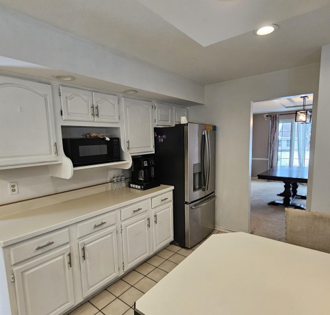 5221 DEER POINTE, ROCKFORD, Illinois 61114, 4 Bedrooms Bedrooms, ,2 BathroomsBathrooms,House,For Sale,DEER POINTE,202507752