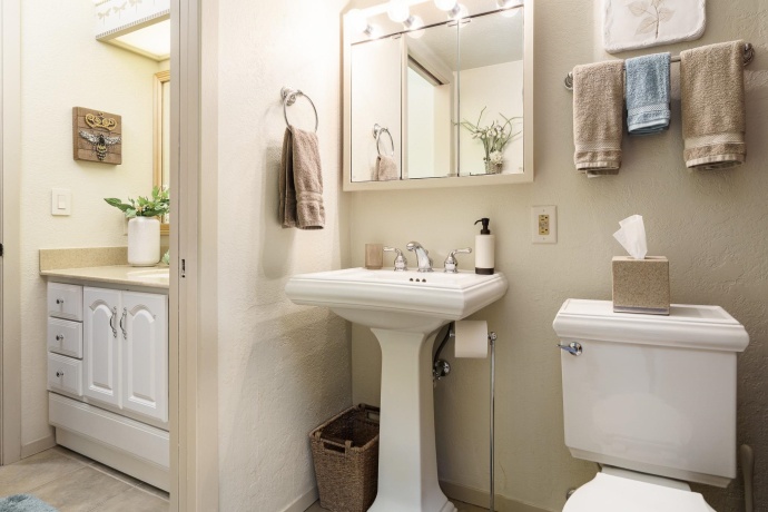 11748 Cedarbrook, ROSCOE, Illinois 61073, 3 Bedrooms Bedrooms, ,2 BathroomsBathrooms,House,For Sale,Cedarbrook,202507763