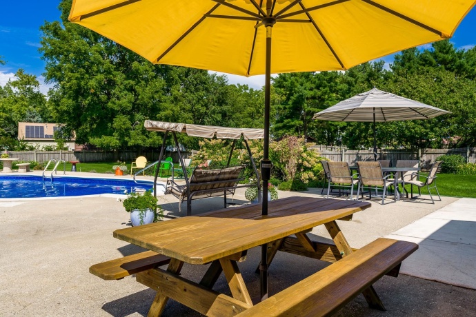 11748 Cedarbrook, ROSCOE, Illinois 61073, 3 Bedrooms Bedrooms, ,2 BathroomsBathrooms,House,For Sale,Cedarbrook,202507763