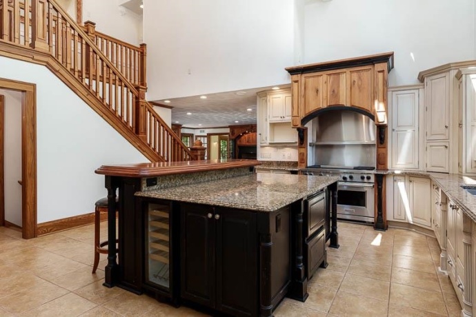 2716 Spring Creek, ROCKFORD, Illinois 61107, 5 Bedrooms Bedrooms, ,5 BathroomsBathrooms,House,For Sale,Spring Creek,202403536