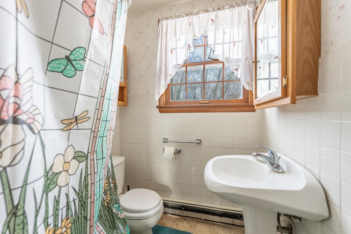 14118 Beaverton, POPLAR GROVE, Illinois 61065, 4 Bedrooms Bedrooms, ,1 BathroomBathrooms,House,For Sale,Beaverton,202507769