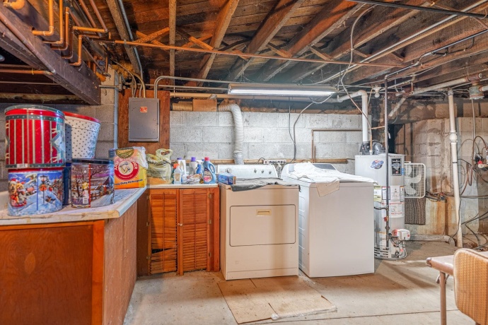 14118 Beaverton, POPLAR GROVE, Illinois 61065, 4 Bedrooms Bedrooms, ,1 BathroomBathrooms,House,For Sale,Beaverton,202507769