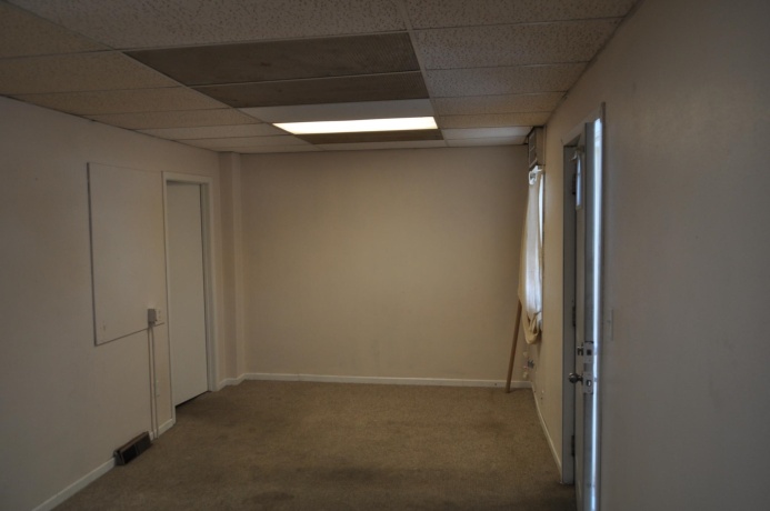 602 West, FREEPORT, Illinois 61032, ,3 - 4 Units,For Sale,West,202503173