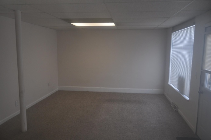 602 West, FREEPORT, Illinois 61032, ,3 - 4 Units,For Sale,West,202503173