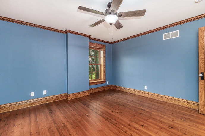 708 Gear, GALENA, Illinois 61036, 3 Bedrooms Bedrooms, ,1 BathroomBathrooms,House,For Sale,Gear,202504471