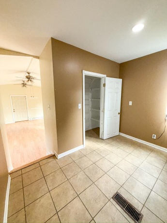 101 Chicago, DAVIS JUNCTION, Illinois 61020, 3 Bedrooms Bedrooms, ,2 BathroomsBathrooms,House,For Sale,Chicago,202506310