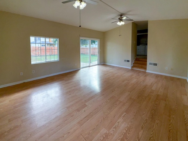 101 Chicago, DAVIS JUNCTION, Illinois 61020, 3 Bedrooms Bedrooms, ,2 BathroomsBathrooms,House,For Sale,Chicago,202506310