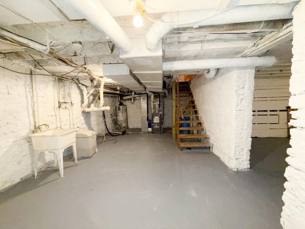 101 Chicago, DAVIS JUNCTION, Illinois 61020, 3 Bedrooms Bedrooms, ,2 BathroomsBathrooms,House,For Sale,Chicago,202506310