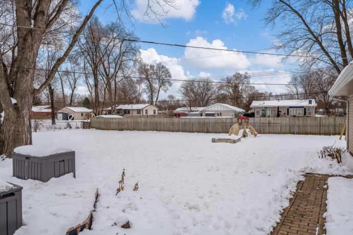 1517 Minns, MACHESNEY PARK, Illinois 61115, 3 Bedrooms Bedrooms, ,2 BathroomsBathrooms,House,For Sale,Minns,202507772