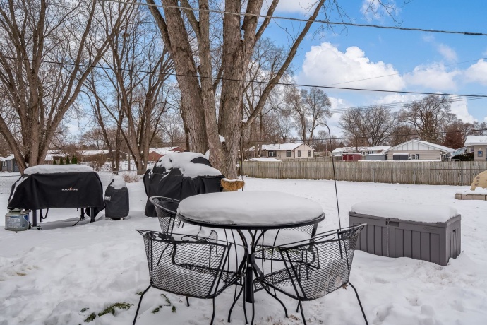 1517 Minns, MACHESNEY PARK, Illinois 61115, 3 Bedrooms Bedrooms, ,2 BathroomsBathrooms,House,For Sale,Minns,202507772