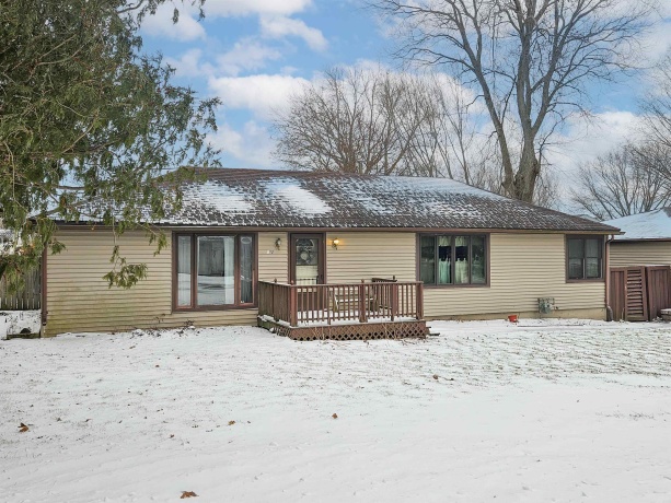 203 MONROE, MONROE CENTER, Illinois 61052, 4 Bedrooms Bedrooms, ,2 BathroomsBathrooms,House,For Sale,MONROE,202507774