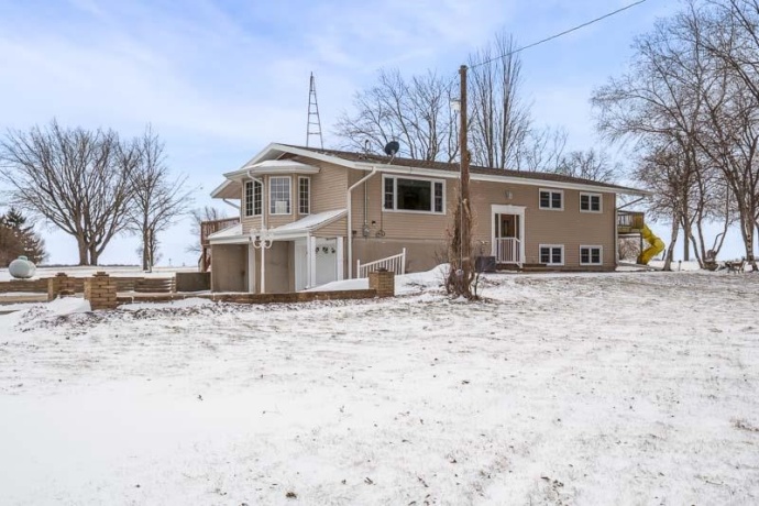 8611 Huber, BELVIDERE, Illinois 61008, 5 Bedrooms Bedrooms, ,3 BathroomsBathrooms,House,For Sale,Huber,202507775