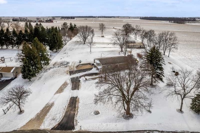 8611 Huber, BELVIDERE, Illinois 61008, 5 Bedrooms Bedrooms, ,3 BathroomsBathrooms,House,For Sale,Huber,202507775