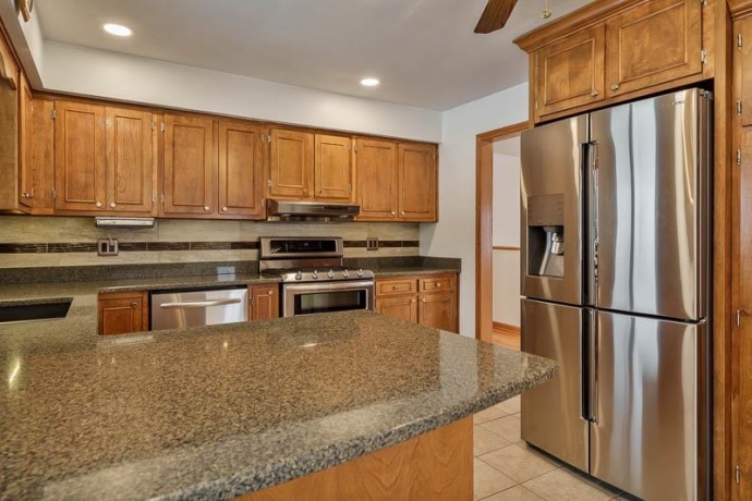 8611 Huber, BELVIDERE, Illinois 61008, 5 Bedrooms Bedrooms, ,3 BathroomsBathrooms,House,For Sale,Huber,202507775