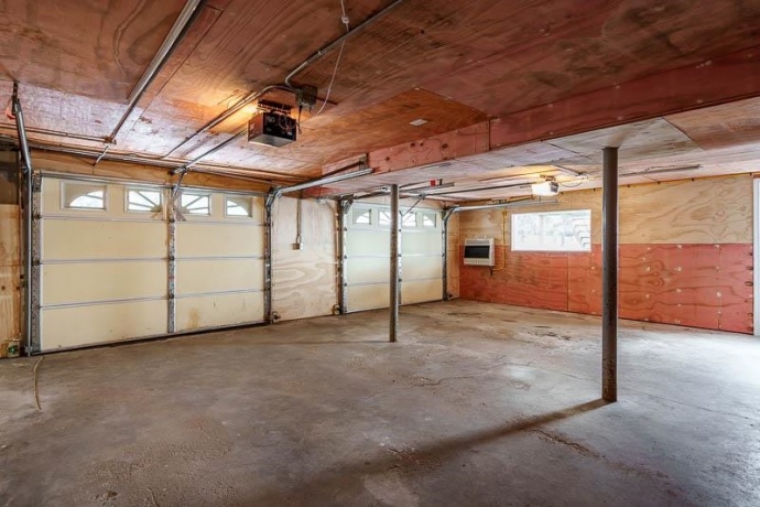 8611 Huber, BELVIDERE, Illinois 61008, 5 Bedrooms Bedrooms, ,3 BathroomsBathrooms,House,For Sale,Huber,202507775